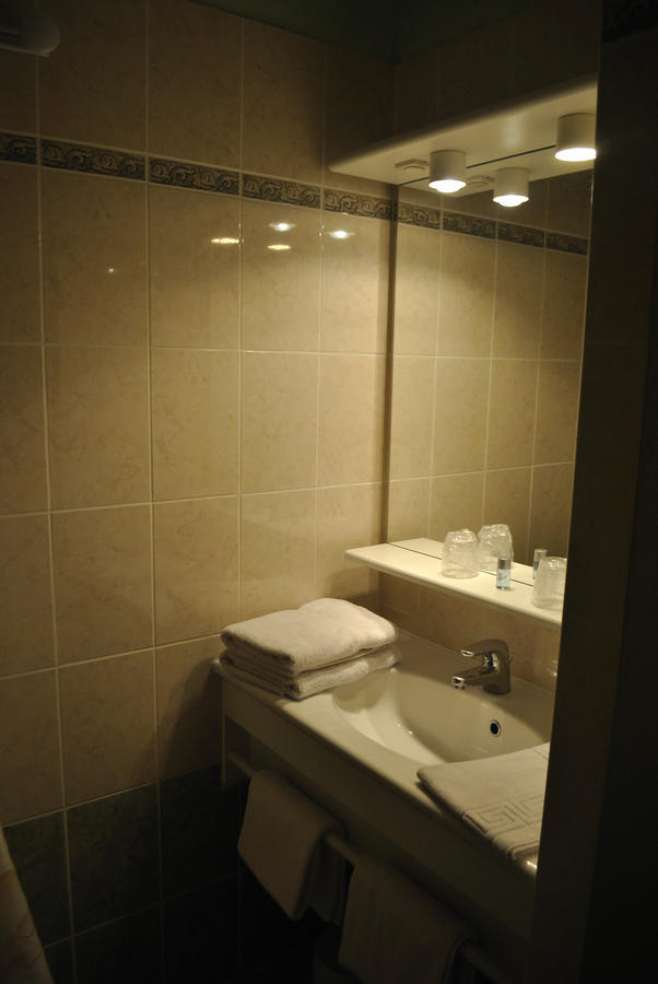 Hotel Auberge De La Nauze Sagelat Kamer foto