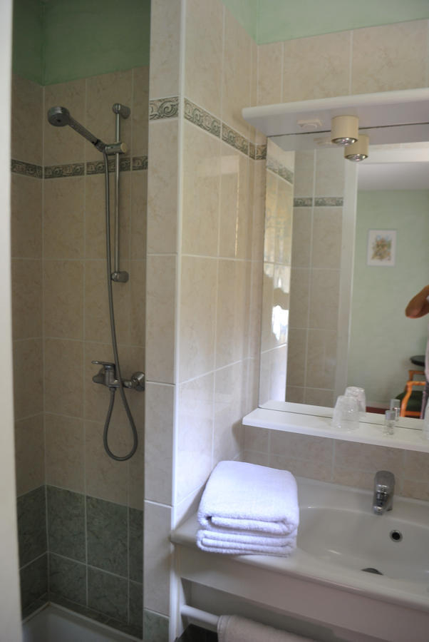Hotel Auberge De La Nauze Sagelat Kamer foto