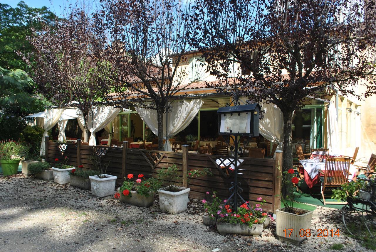 Hotel Auberge De La Nauze Sagelat Buitenkant foto