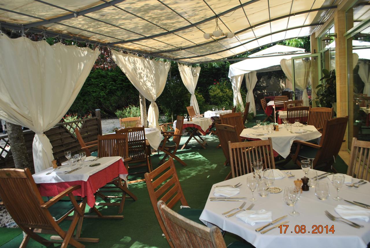 Hotel Auberge De La Nauze Sagelat Buitenkant foto